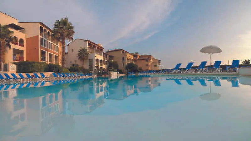 Les Rivages - Appartement Vue Mer Imprenable-Piscine Six-Fours-les-Plages Apartment