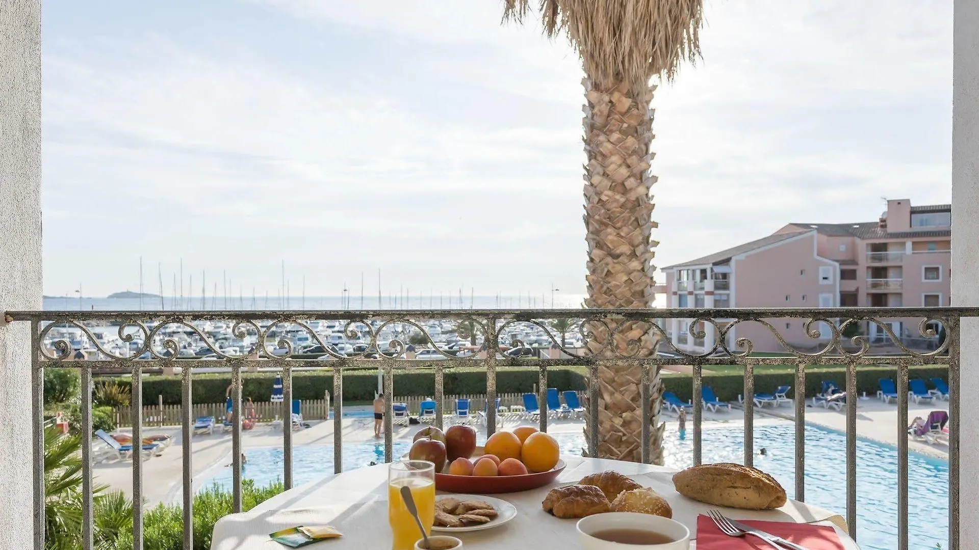 Les Rivages - Appartement Vue Mer Imprenable-Piscine Six-Fours-les-Plages 0*,